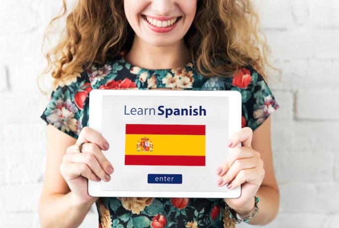 Join the Spanish Speaking Club with TutorA’s Virtual Tutors